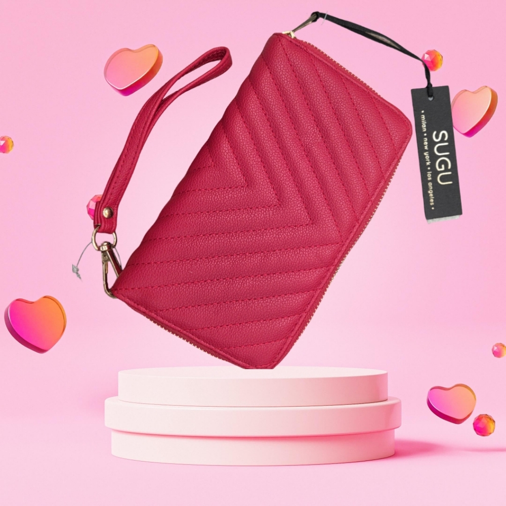 New SUGU Vegan Leather Quilted Wallet Wristlet